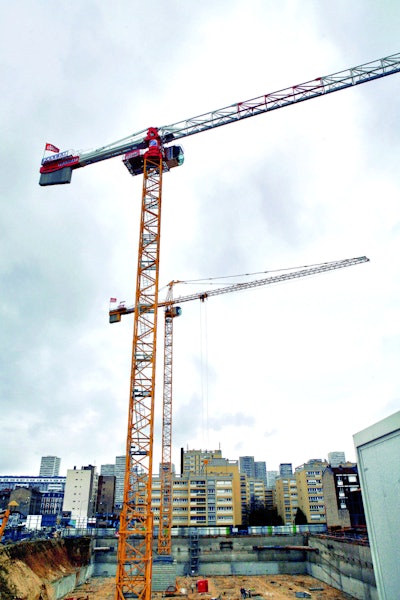 The MDT 368 is available in two versions, the MDT 368 L12 with a 12-ton maximum capacity, and the MDT 368 L16 with a 16-ton maximum capacity