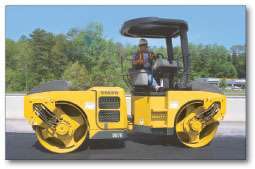 With 18 models ranging from the 35-inch-wide DD14S to the 84-inch DD132HF, DD138HF and DD138HFA, Volvo is among the manufacturers offering a full range of double-drum asphalt vibratory compactor sizes and configurations. At 57 inches, the DD70 starts off the larger end of the Volvo family.