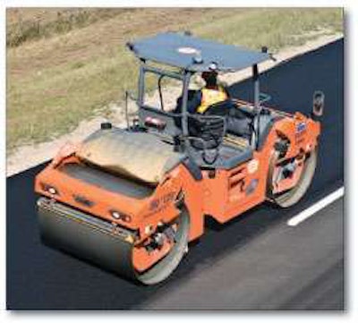 Models ranging from 31.5 to 84 inches in drum width, with assorted technologies available at the various sizes, place Hamm among the full-line leaders in the tandem asphalt compactor market. The new “Plus” models, including the 78-inch HD+ 120 machines, offer the Hammtronic management control system as standard.