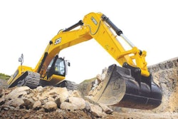 JCB designed the JS360 undercarriage to work in tough conditions, giving the boom and dipper a deeper section profile to add strength and durability.