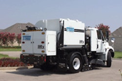 Tymco Model 500x