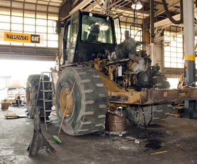 Cat 980 G Rebuild Dissassembly In Progress