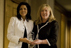 The Women’s Transportation Seminar Los Angeles Chapter recently named Stantec as Employer of the Year for its commitment to fair and ethical practices. (L-R) California Public Infrastructure Advisory Commissioner and Executive Director of the Urban Land Institute in Los Angeles, Katherine Aguilar Perez presented the award to Stantec’s Senior Associate Sheila Wray Given