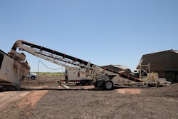 RazerTail Truck Unloader