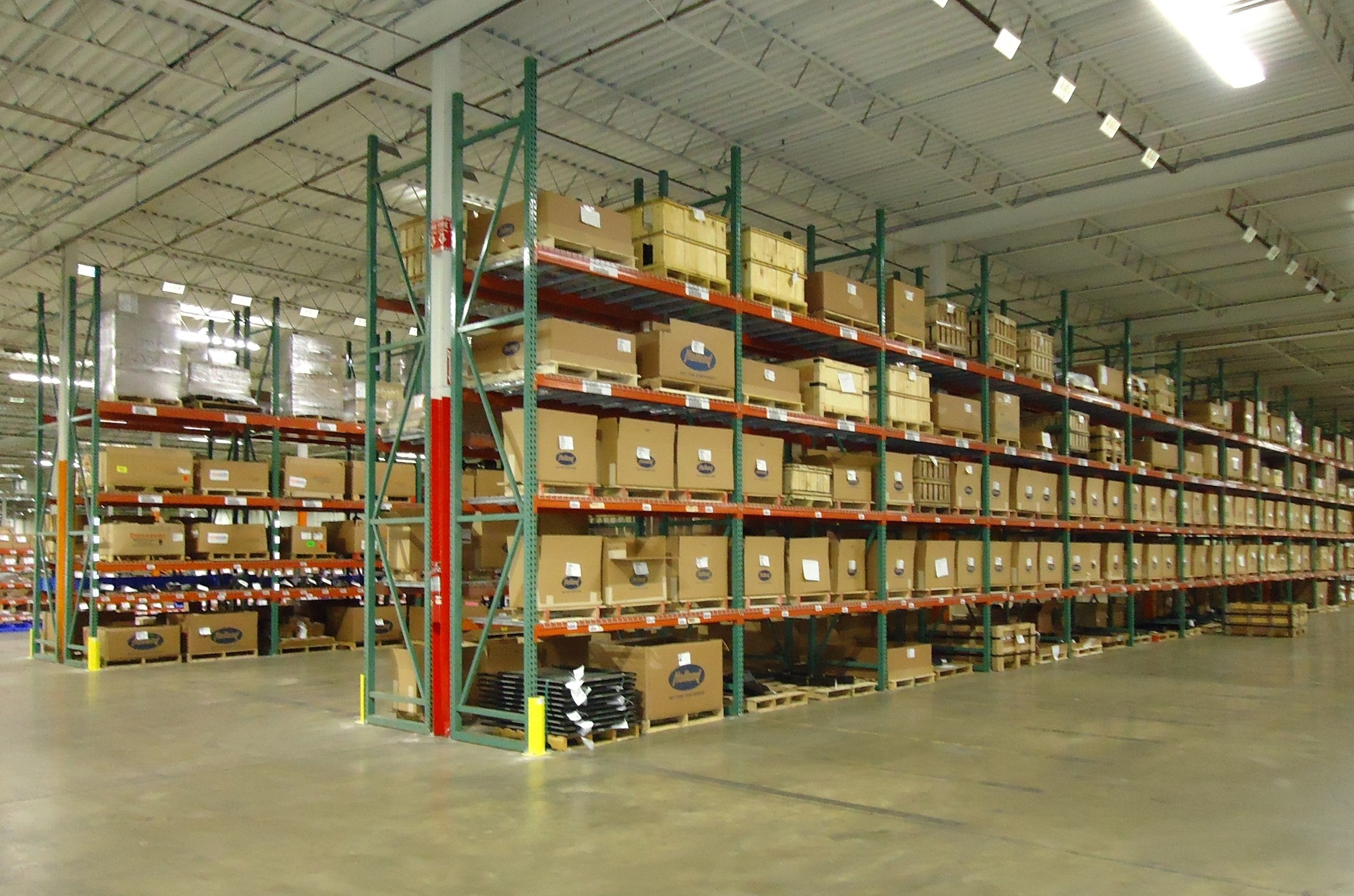 Safholland Warehouse Int