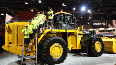 John Deere and Barlett AEM Construction Challenge