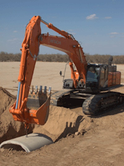 HITACHI ZX470 Construction Equipment For Sale