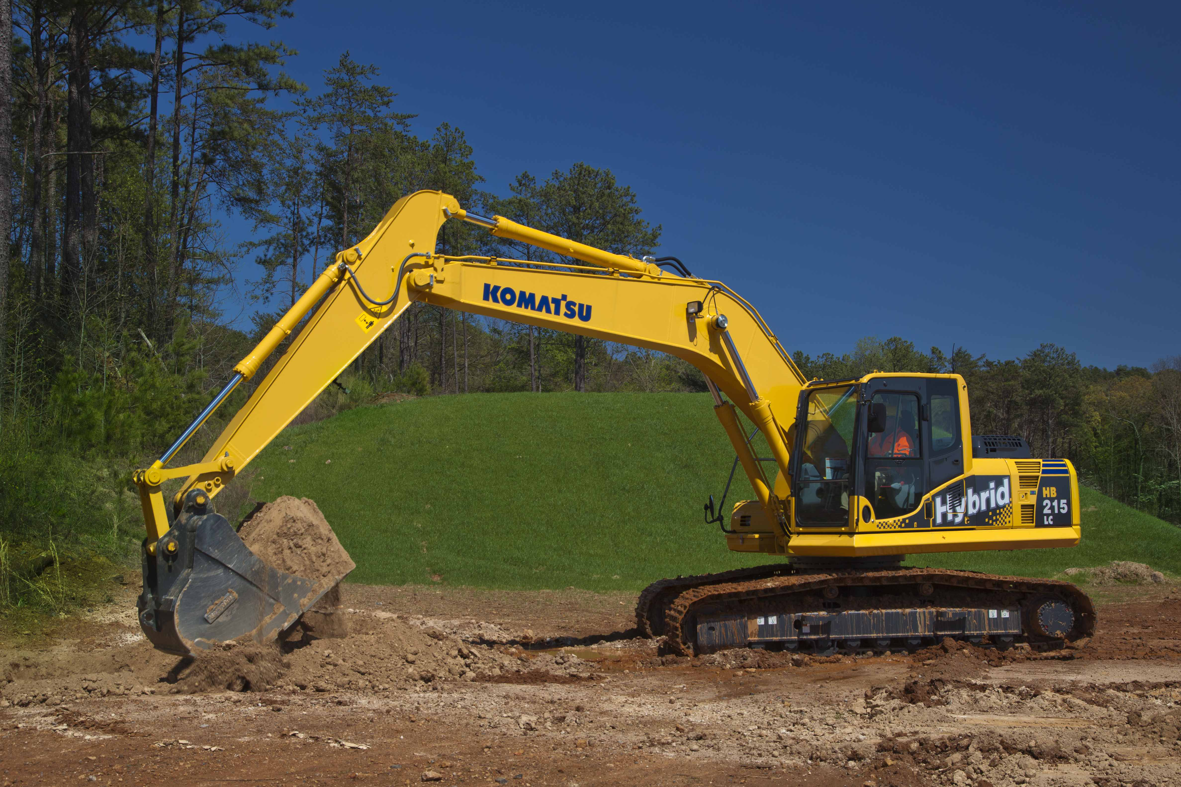Komatsu HB215LC