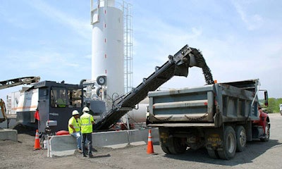 On Virginia’s I-81 recycle project, foamed asphalt base is produced in KMA 220 portable cold mix plant and is taken immediately to project for placement and compaction as base.