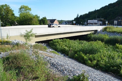 The Park Avenue redesign required construction of a new bridge that spans Brush Run near its southern terminus. An innovative design helped to expedite installation and minimize future bridge maintenance