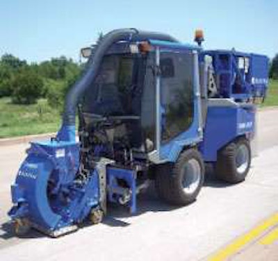 Blastrac’s Multitask Rider