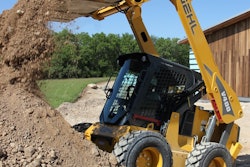 Gehl V400 skid steer