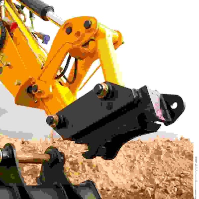 JCB’s backoes include a hydraulic quickhitch with several features designed for operator safety.