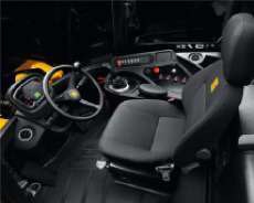 A full-color LCD monitor and revised instrument layout greet operators in JCB’s new 457 loader.