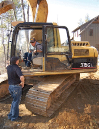 Todd discusses operations on a tricky site with operator Scott Powell.