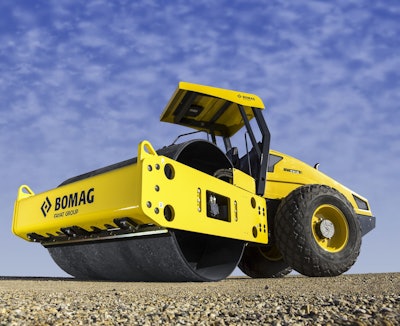 BOMAG BW211D-50 smooth drum roller