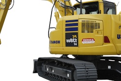 PC138UCLC-10 glamour shot