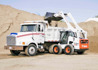 Bobcat S850 skid-steer with bucket