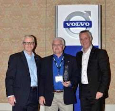 GATR dealer principal Bob Neitzke (center) receives the 2012 U.S. Dealer of the Year award from (left ) Terry Billings, Volvo Trucks vice president – business development and (right) Göran Nyberg, president, Volvo Trucks North American sales & marketing.