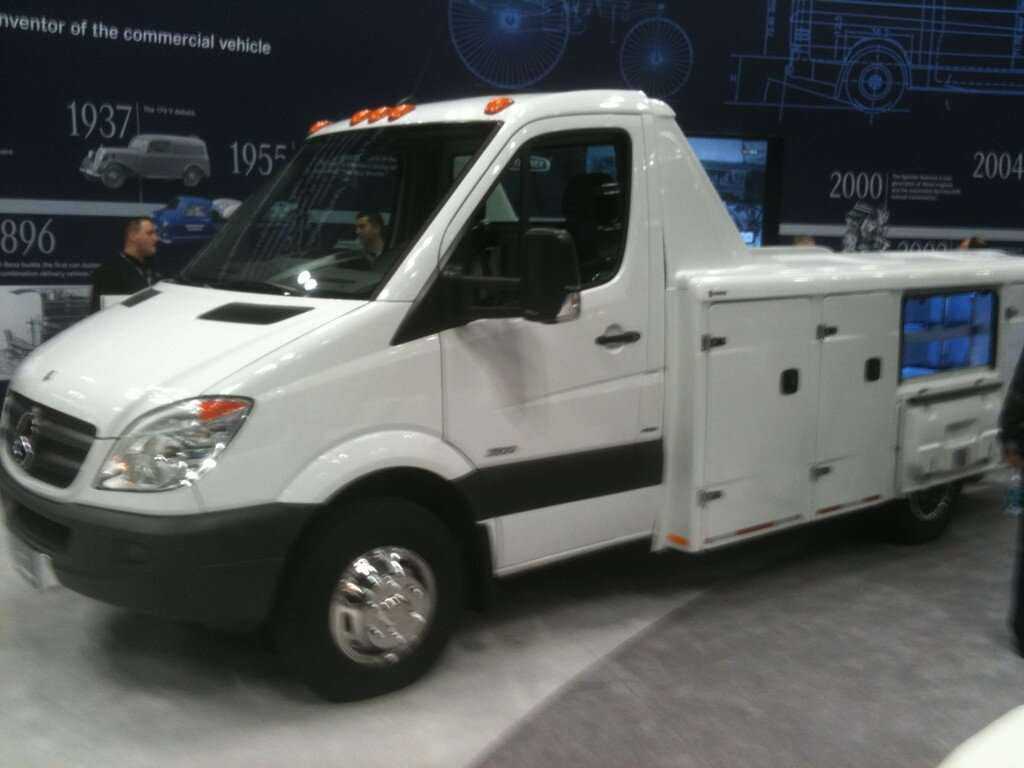 Mercedes-Benz Sprinter commercial van 204