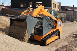 Mustang 2500RT compact track loader