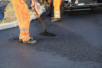 asphaltworkers