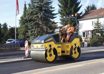 BOMAG says its 138AD roller works well close to islands and curbs.