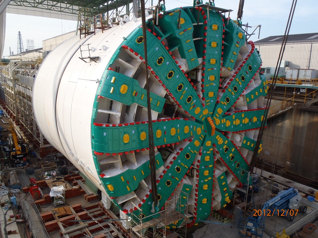 Big Bertha, world’s largest tunnel-boring machine, arrives in