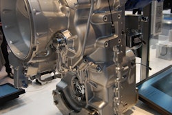 The Rexroth Dana hydro-mechanical transmission with a Bosch Rexroth variable displacement pump (in blue) mounted on the end.