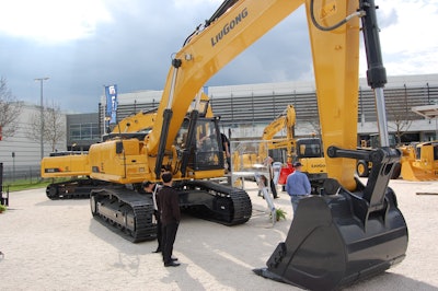 Liu Gong’s latest excavator, the Model 945E, is also it’s largest.
