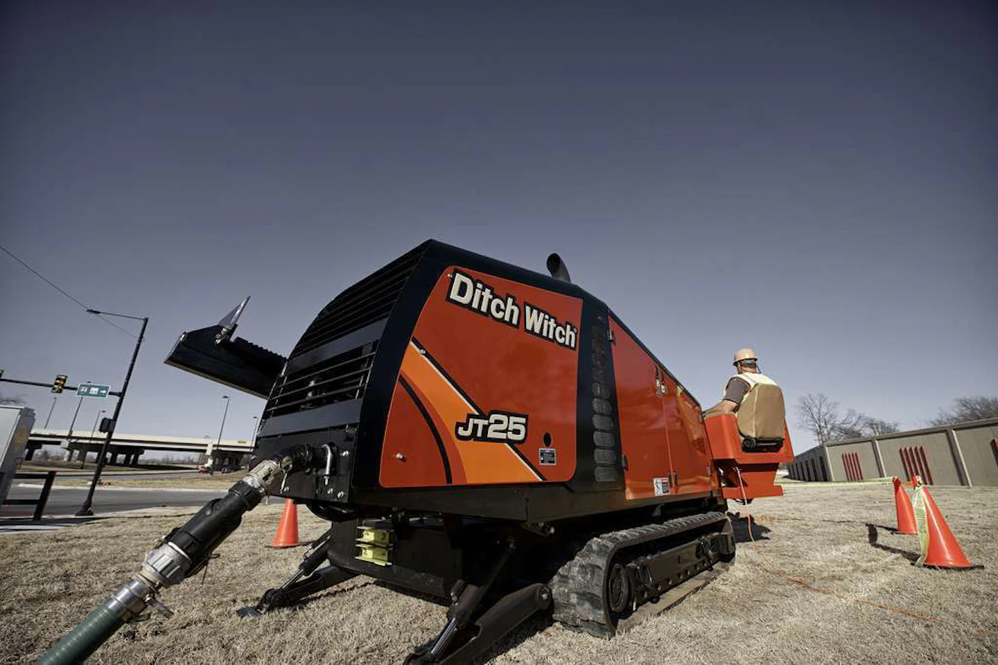 Ditch Witch launches JT25, its quietest horizontal directional drill ...