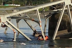I-5 bridge collapse car
