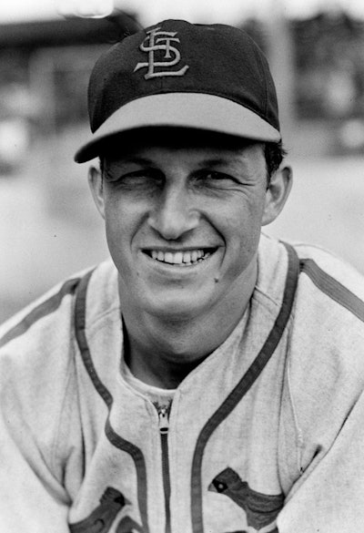 Stan Musial (Photo: Bleeding Yankee Blue)