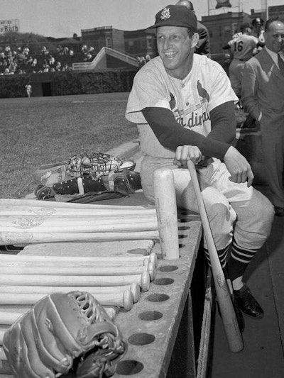 Stan Musial (Photo: Bleeding Yankee Blue)