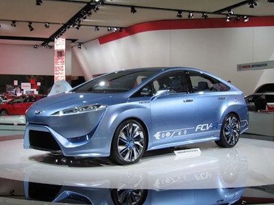 Toyota FCV-R concept car (Photo: Green Car Reports)