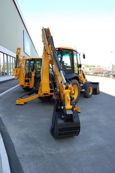 The new JCB backhoes for the American market offer a wide variety of mix and match options.