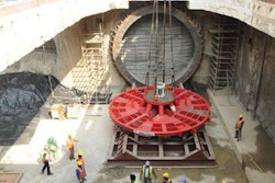 Credit: Delhi Metro // DesignBuildSource.com.au