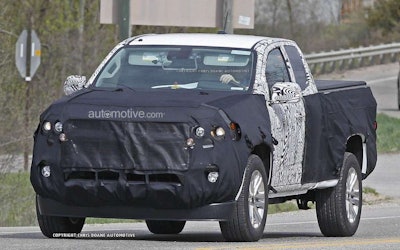 A spy shot of the 2015 Chevrolet Colorado during testing reveals design changes.