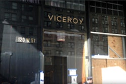 The scene outside the Viceroy Hotel in New York City after an explosion. Credit: WINS-AM
