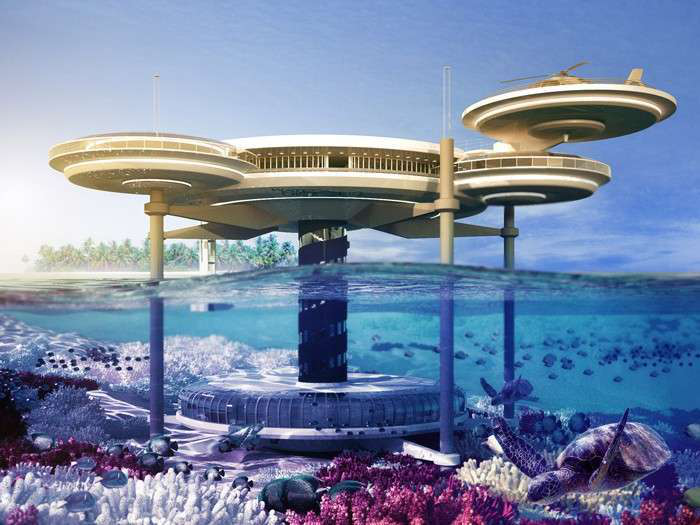 Water Discus hotel