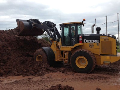 RJS Construction John Deere 644K Hybrid loader