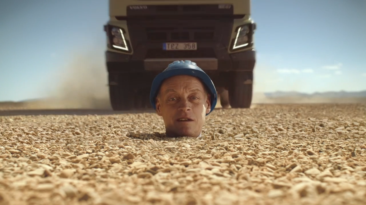 Volvo FMX ground clearance ad