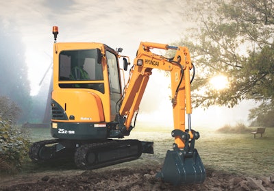 Hyundai R25Z-9A zero-swing excavator