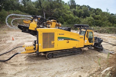 D220x300 drill for pipeline installations