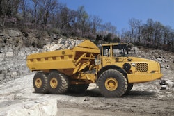 RearEject_Volvo A40D