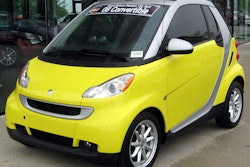 Smart ForTwo was ranked as the most embarrassing car of the decade. (Photo: Wikimedia Commons)