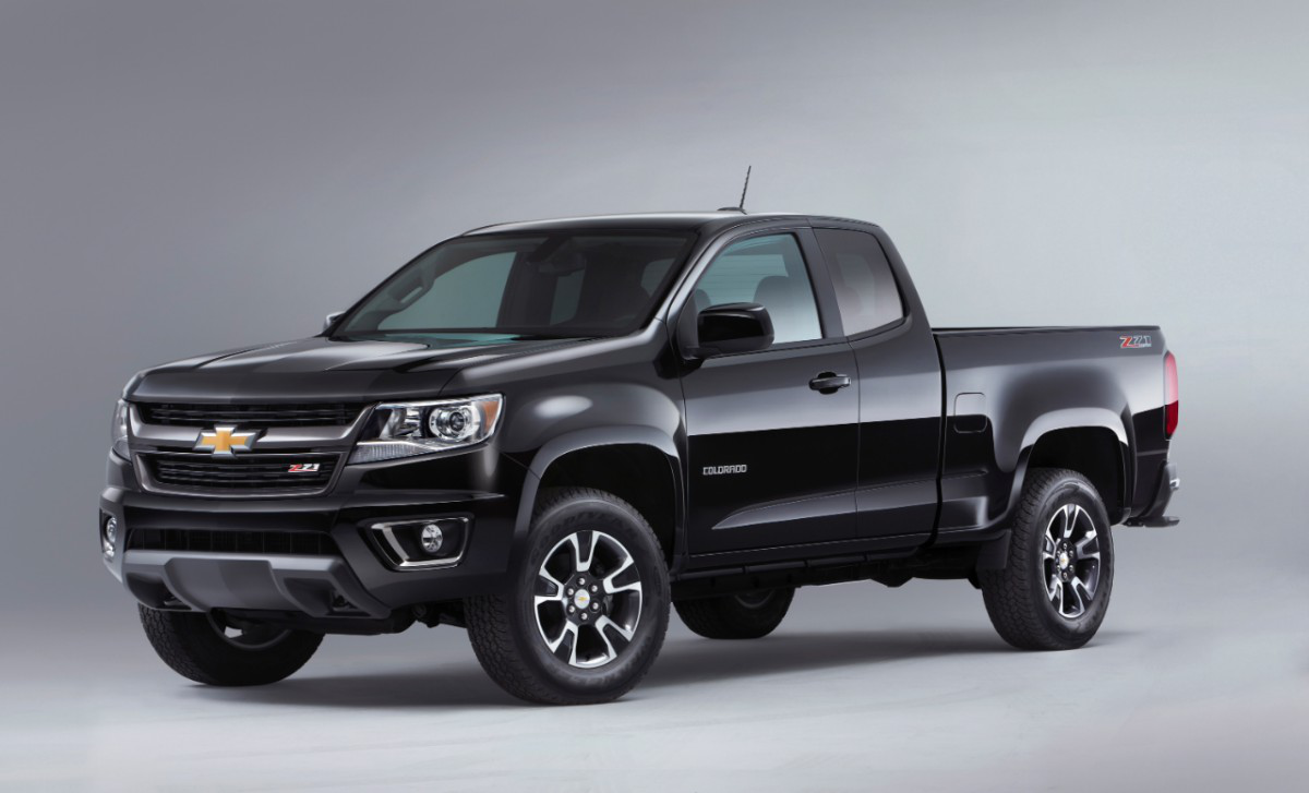 2015-Chevrolet-ColoradoZ71-007