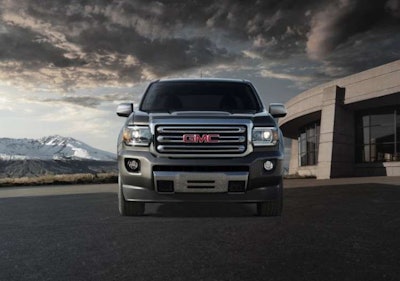 2015-GMC-Canyon-All-Terrain-Full-Front-008