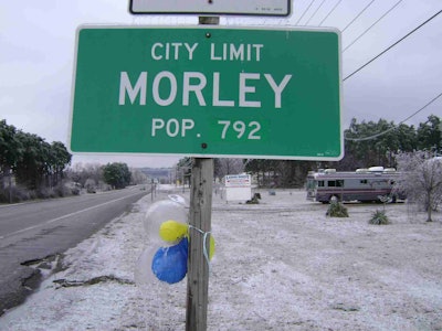 Ice balloon1-Morley