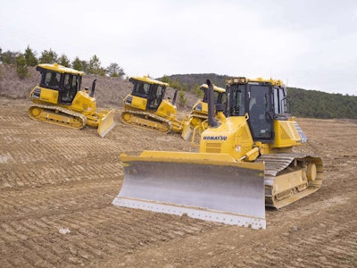 All in the family: Komatsu’s D61PXi-23 is backed by its three smaller intelligent Machine Control siblings: the D37PXi, D39PXi and D51PXi.